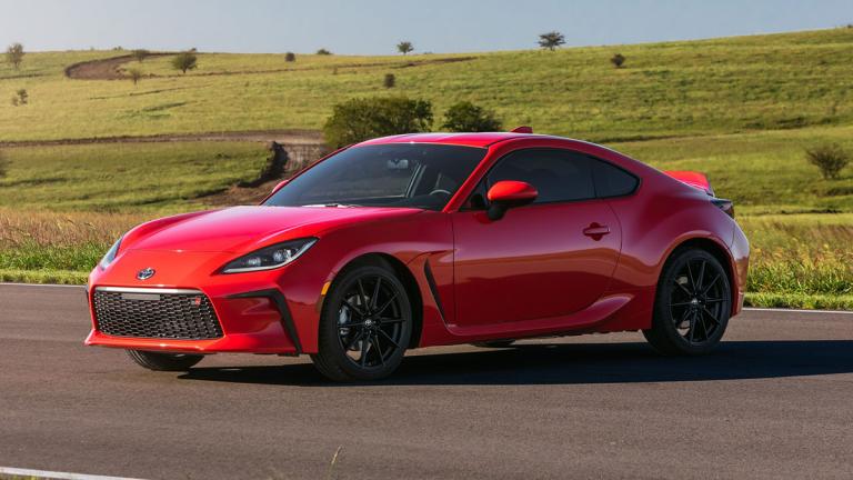 2022 Toyota GR86 front left in red